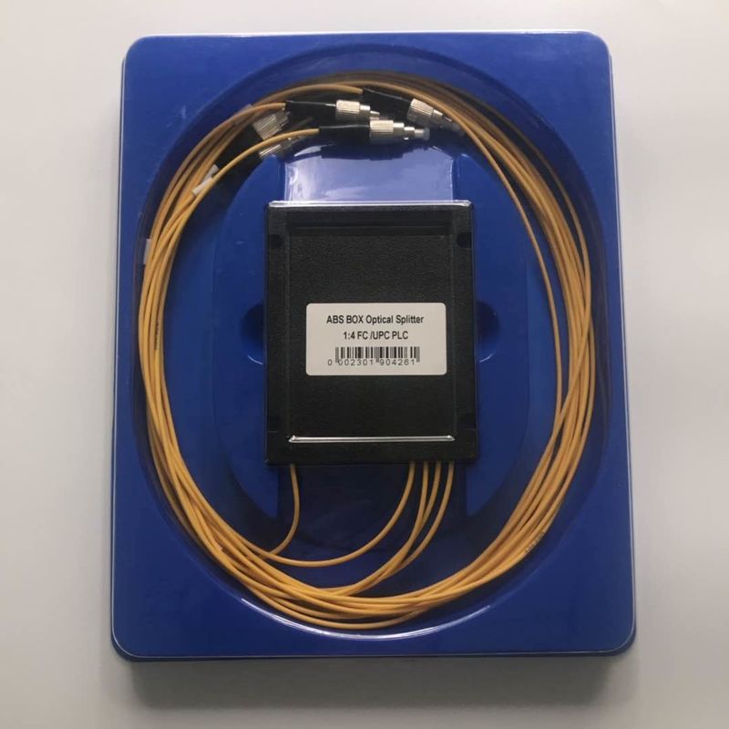 ABS de fibra óptica del divisor 1x8 del PLC de FTTB FTTH SC/UPC encajonado