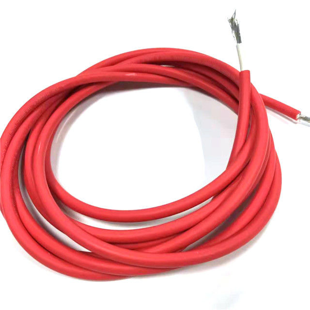 Solo cable solar el 100m del aislamiento 6mm2 de la base XLPE cable de 10 AWG picovoltio