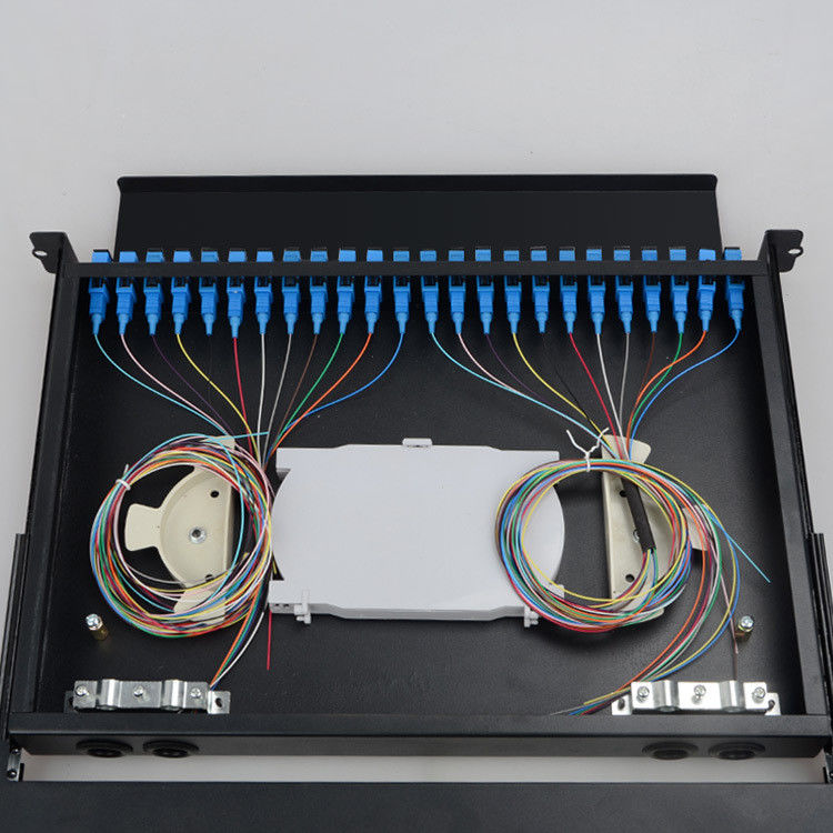 Puerto del panel de remiendo de la fibra óptica de FTTH ODF 48 cajón del soporte de estante del carril de la diapositiva de 19 pulgadas