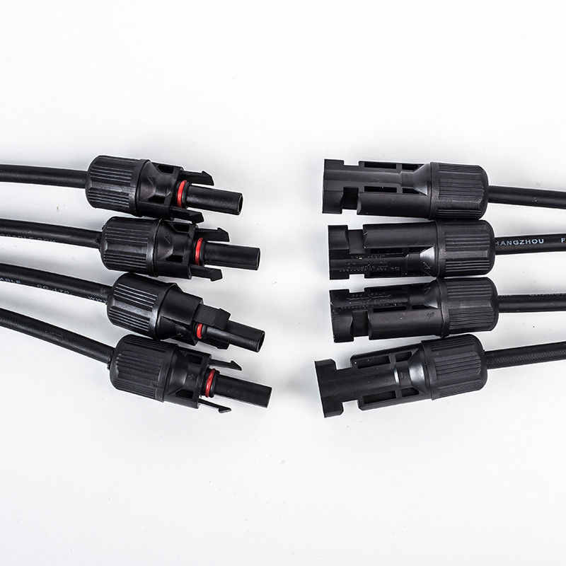 IP68 solar del conector de rama de MC4 Y 1 a 4 para la producción de energía